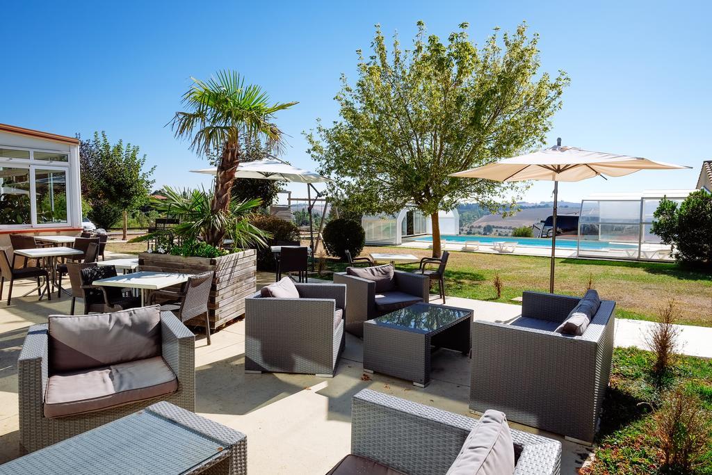 Nailloux Logis Hotel - Auberge Du Pastel - Hotel 3 Etoiles Et Restaurant מראה חיצוני תמונה